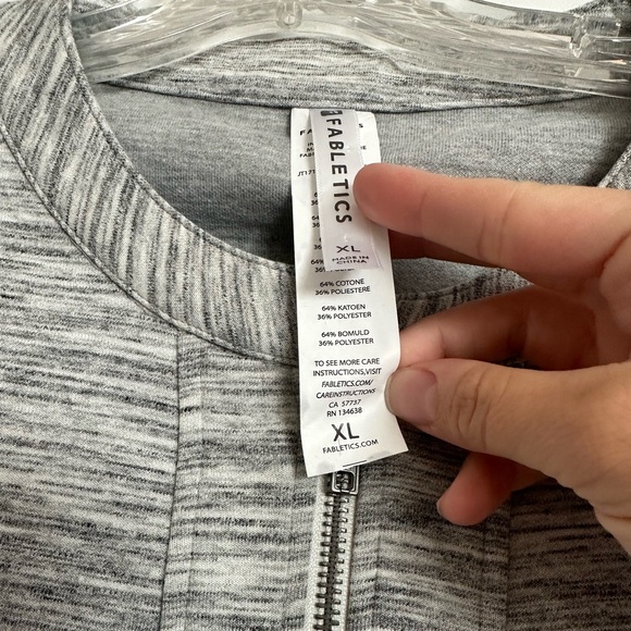 Fabletics Crop Jacket - Picture 4 of 10